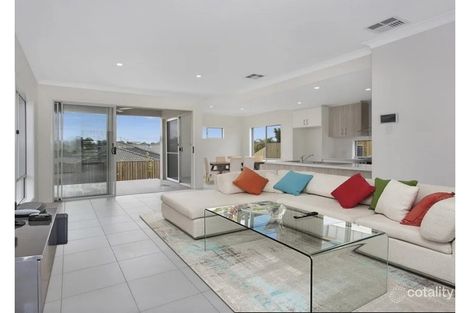 Property photo of 9 Beazley Circuit Bridgeman Downs QLD 4035
