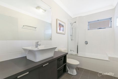 Property photo of 2/50 Ferndale Street Annerley QLD 4103