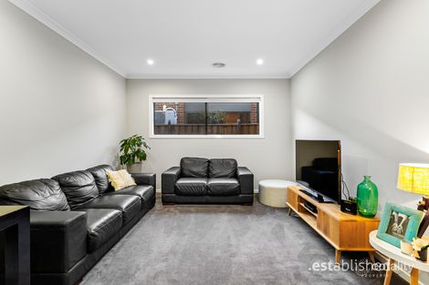 Property photo of 20 Calvert Place Point Cook VIC 3030