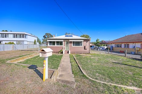 37 King George V Ave, Merriwa, NSW 2329