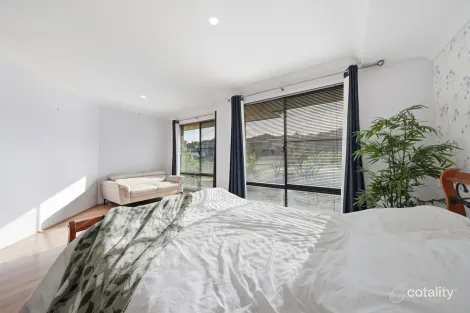 Property photo of 30 Bateson Heights Clarkson WA 6030