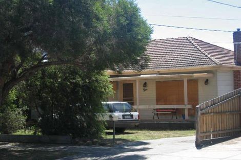 Property photo of 2 Jessie Street Oak Park VIC 3046