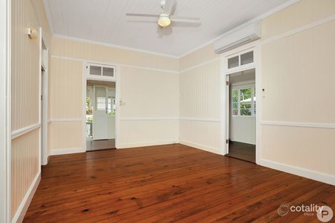 Property photo of 11 Dover Street Wilston QLD 4051