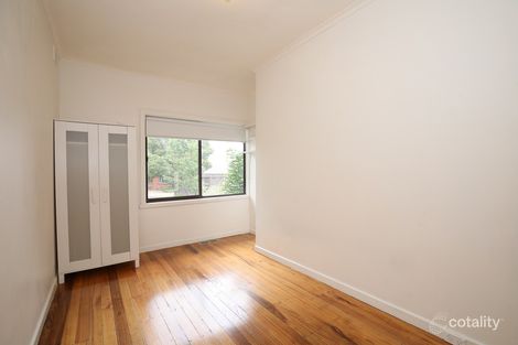 Property photo of 8 Wiringa Crescent Mount Eliza VIC 3930