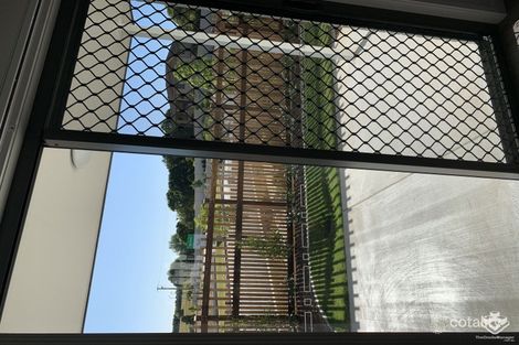 Property photo of 7 Cinnabar Road Kallangur QLD 4503