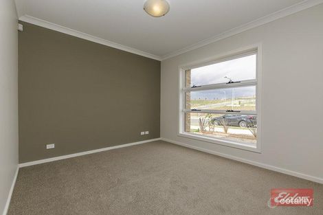 Property photo of 63 Cadda Ridge Drive Caddens NSW 2747