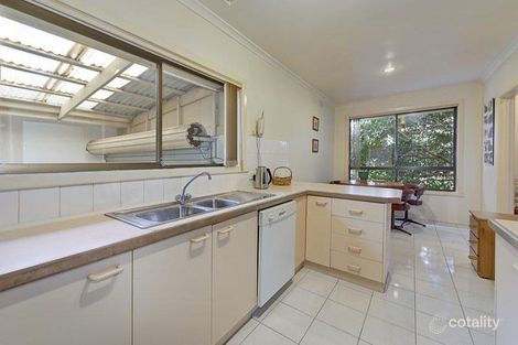 Property photo of 1/2-4 Stephensons Place Mount Waverley VIC 3149