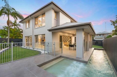 123 Grand Pde, Parrearra, QLD 4575