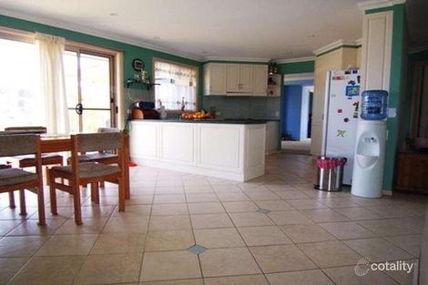 Property photo of 5 Endeavour Court Tura Beach NSW 2548