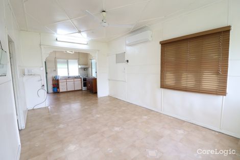 8 Fourth Ave, Home Hill, QLD 4806