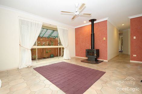 Property photo of 10 Oldbury Place Forest Lake QLD 4078