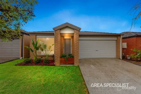9 Tamar St, Pakenham, VIC 3810