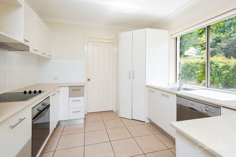 Property photo of 2/89 Turpin Road Labrador QLD 4215
