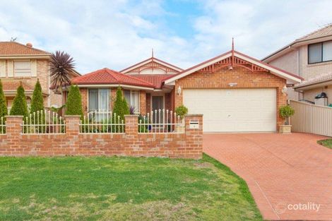 5 Jenolan Ct, Wattle Grove, NSW 2173