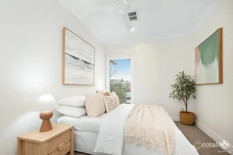 Property photo of 19 Nicklin Street Coorparoo QLD 4151