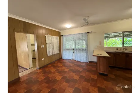 Property photo of 9 Corinna Close Edmonton QLD 4869