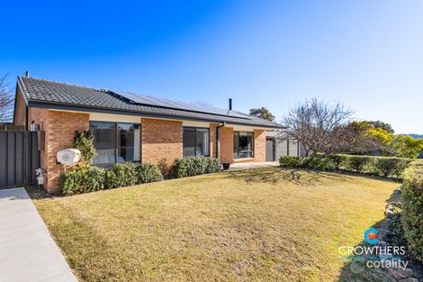 Property photo of 30 Rischbieth Crescent Gilmore ACT 2905