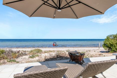 Property photo of 22 Davey Road Rogues Point SA 5571