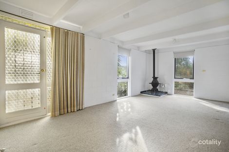 Property photo of 14 Tanilba Street Werribee VIC 3030