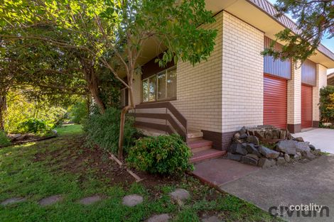 2a Cardew Cres, Holder, ACT 2611