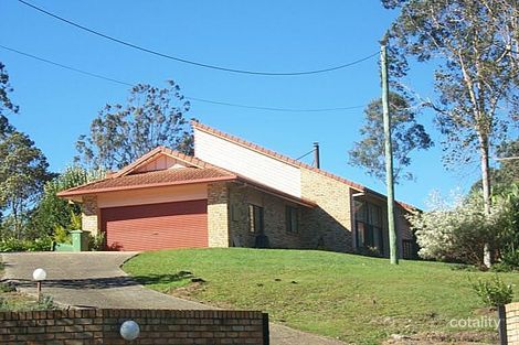 1 River Oaks Dr, Eatons Hill, QLD 4037