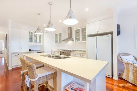 Property photo of 118 Stratton Terrace Manly QLD 4179