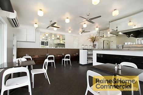 19 Orontes Rd, Yeronga, QLD 4104