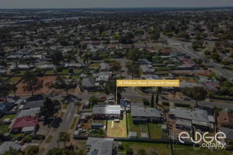 Property photo of 38 Midlow Road Elizabeth Downs SA 5113