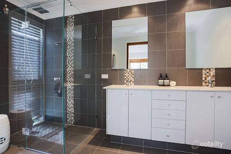 Property photo of 35 Leonarda Drive Ferny Hills QLD 4055