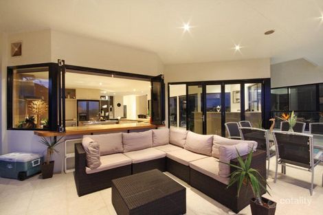 Property photo of 22 Bahamas Circuit Parrearra QLD 4575