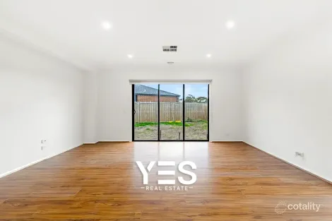 Property photo of 29 Hourigan Way Werribee VIC 3030