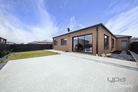 33 Hodgson Ave, Tarneit, VIC 3029