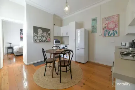 Property photo of 2/207 Hope Street Bathurst NSW 2795