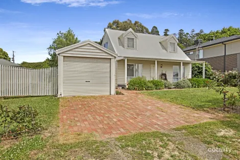 30 East St, Daylesford, VIC 3460
