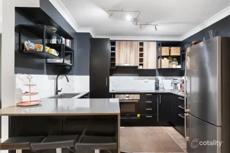 Property photo of 8/111 Frank Street Labrador QLD 4215