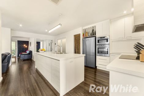 Property photo of 27 Bellbird Drive Wantirna VIC 3152