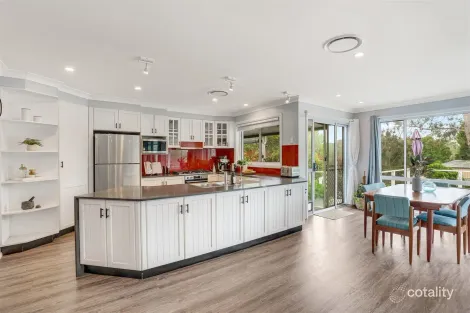 Property photo of 27 Rosemary Crescent Bowral NSW 2576