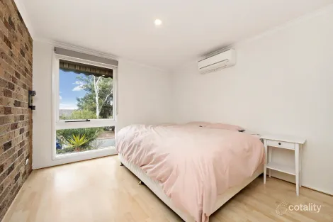 Property photo of 1 Crockett Place Holt ACT 2615