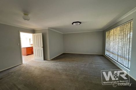 Property photo of 73 Le Grande Avenue Orana WA 6330