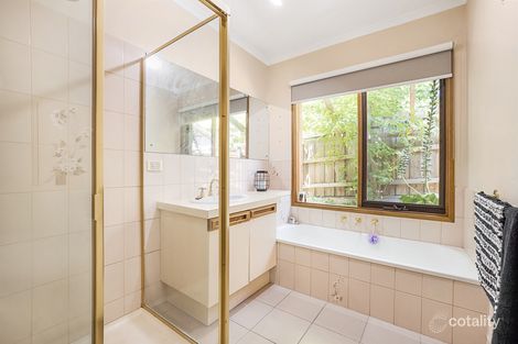 Property photo of 1 Greygum Terrace Croydon Hills VIC 3136