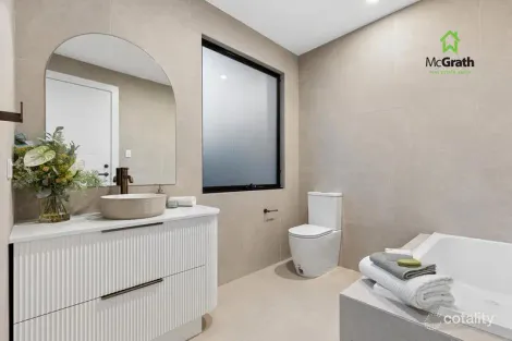 Property photo of 11 Sunshine Avenue Warradale SA 5046