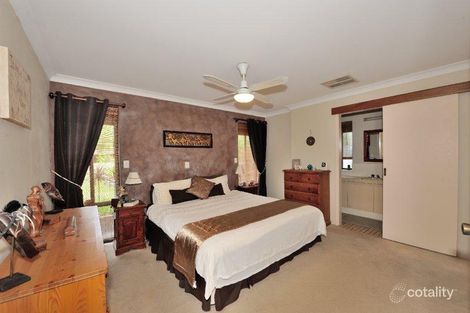 Property photo of 6 Dawlish Way Warnbro WA 6169