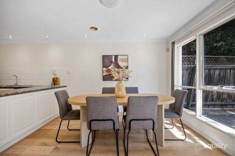 Property photo of 2/405-409 Manningham Road Doncaster VIC 3108