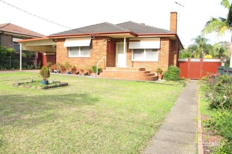 70 Lowana St, Villawood, NSW 2163