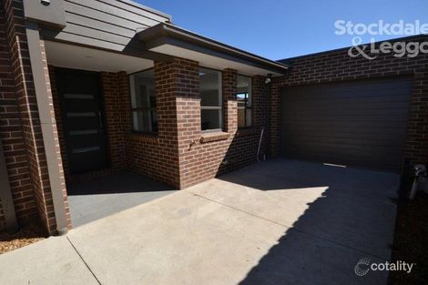 3/4 Glencairn Ave, Deer Park, VIC 3023