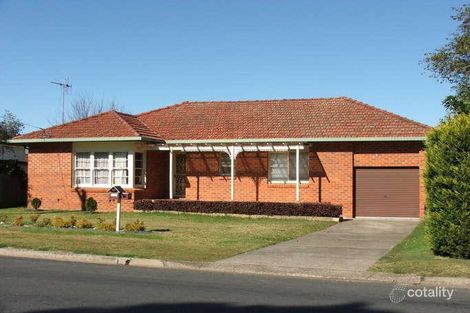 30 Bushland Dr, Taree, NSW 2430