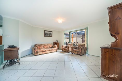 Property photo of 25 Sheraton Circuit Bomaderry NSW 2541