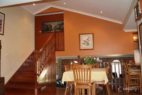 Property photo of 18 Clune Close Casula NSW 2170