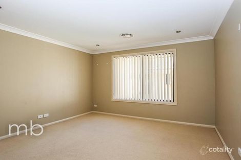 Property photo of 18 Majestic Way Orange NSW 2800