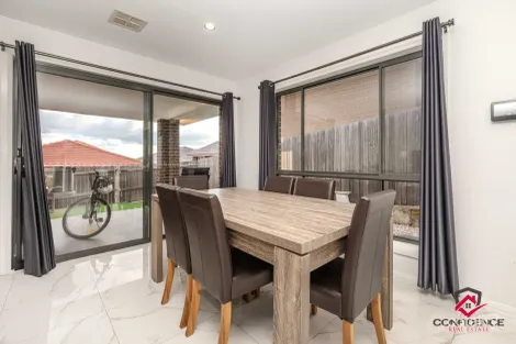 Property photo of 30 Murrjinelle Circuit Bonner ACT 2914